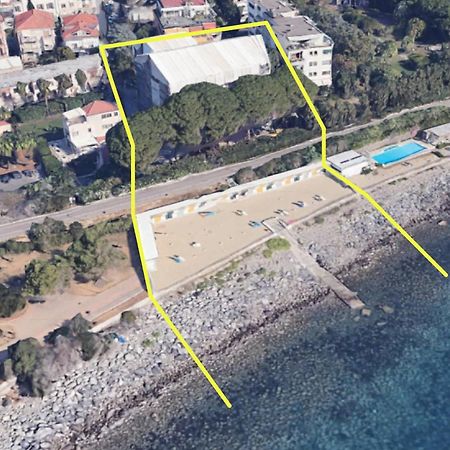 Tirrenia Beach House - Sea Front With Private Beach Sanremo Esterno foto